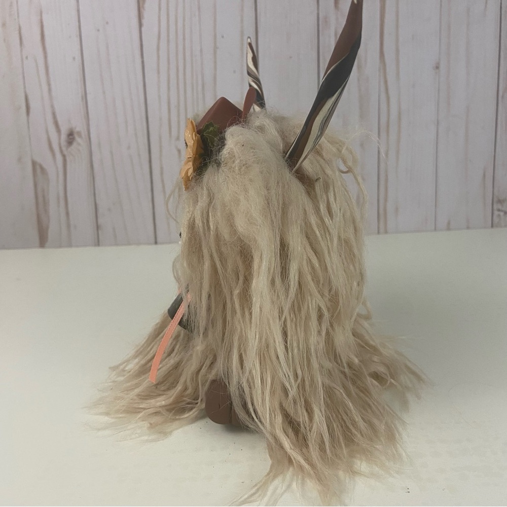 Highland Cow Coo Gnome Champagne Mongolian Fur Cowboy Hat Handmade Farmhouse - Picture 10 of 14